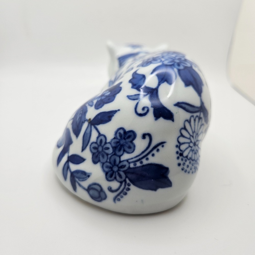 Vintage Seymour Mann‎ China Blue Porcelain Cat Figurine Floral Delft Style - Picture 5 of 10